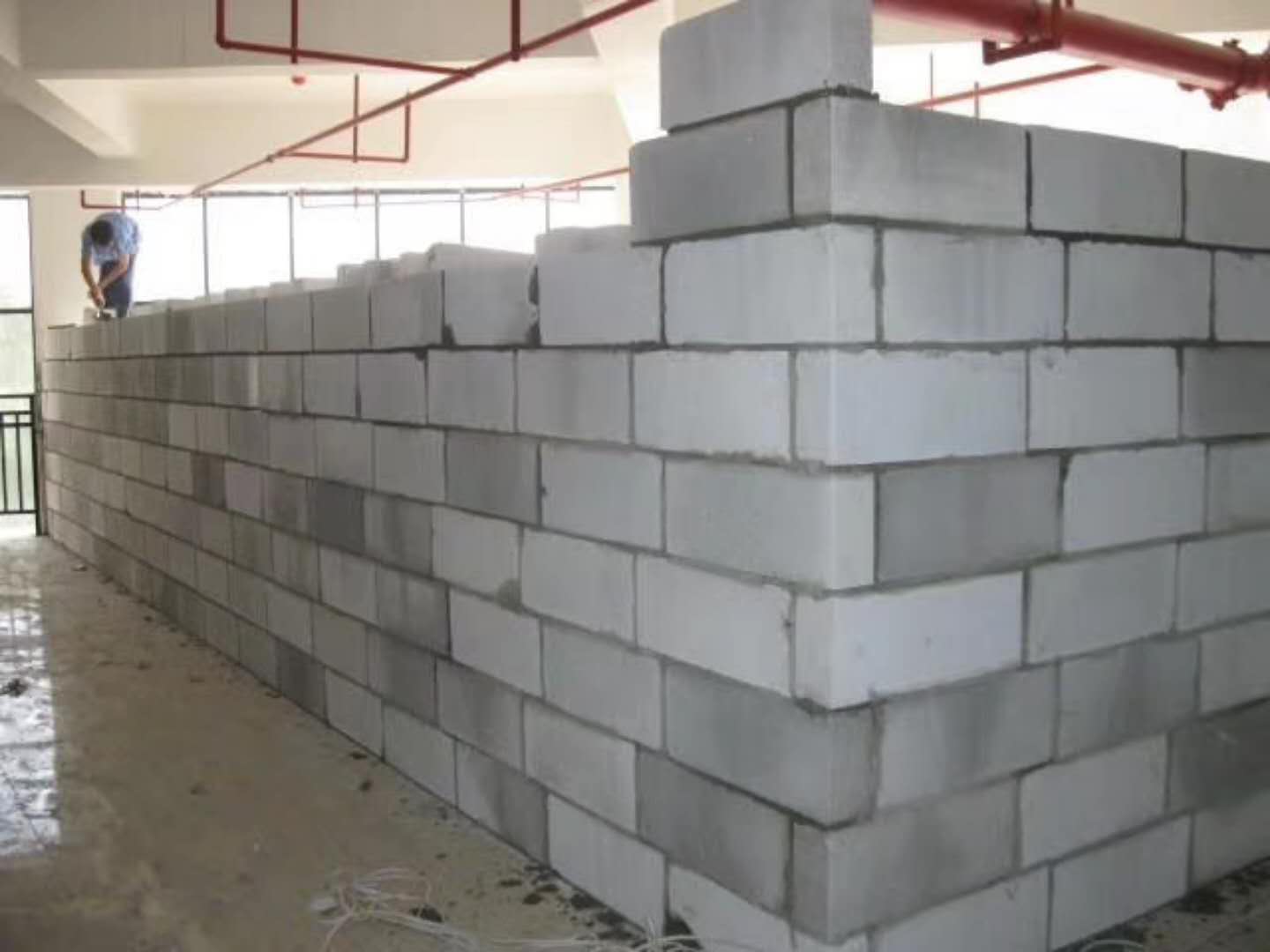 神木蒸压加气混凝土砌块承重墙静力和抗震性能的研究